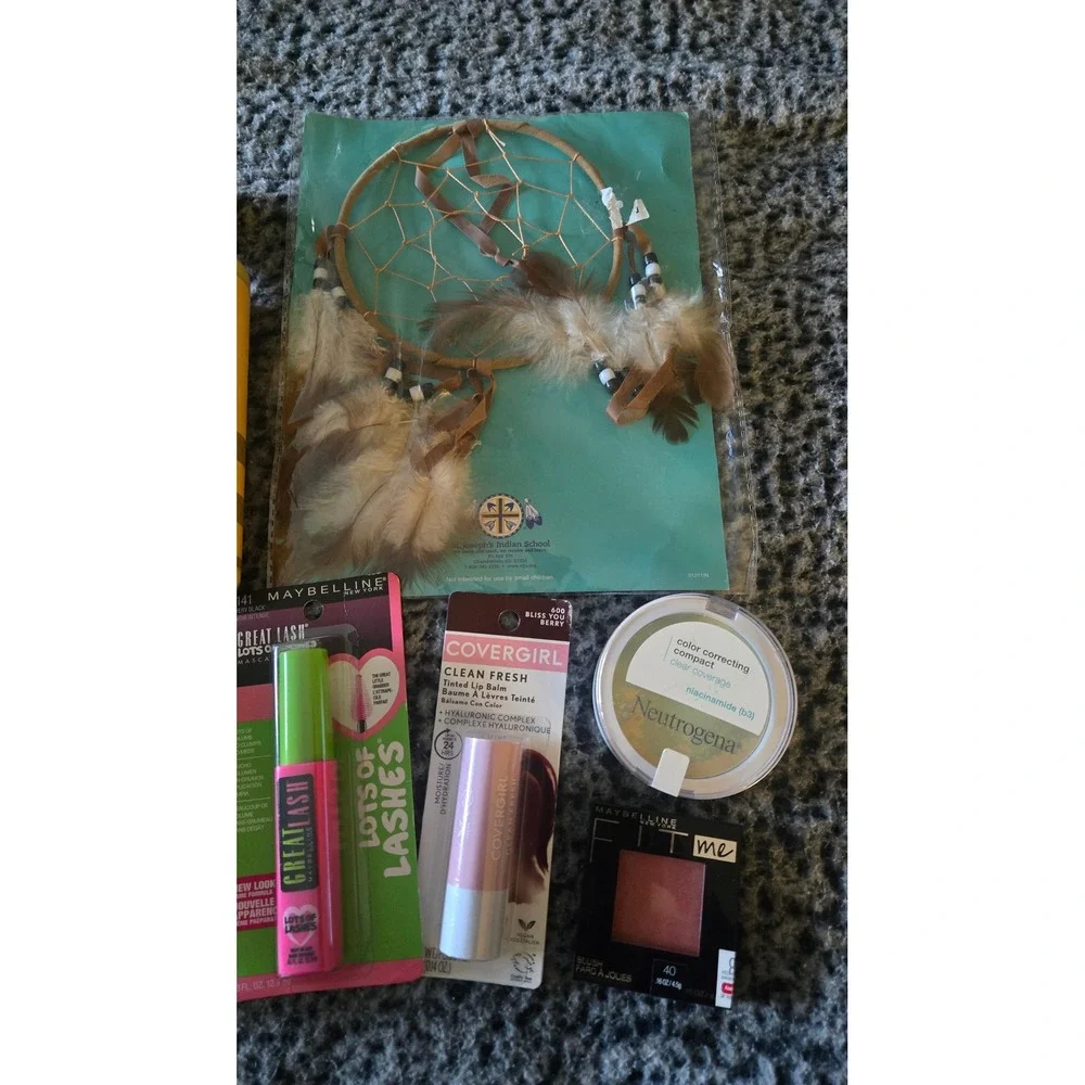 Makeup Skincare Bundle Bath & Body Works Maybelline Neutrogena Covergirl Doucce